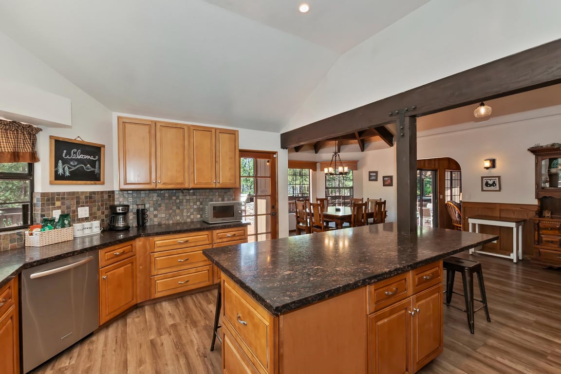 Cabin Image 13