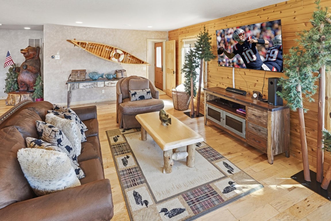Cabin Image 79