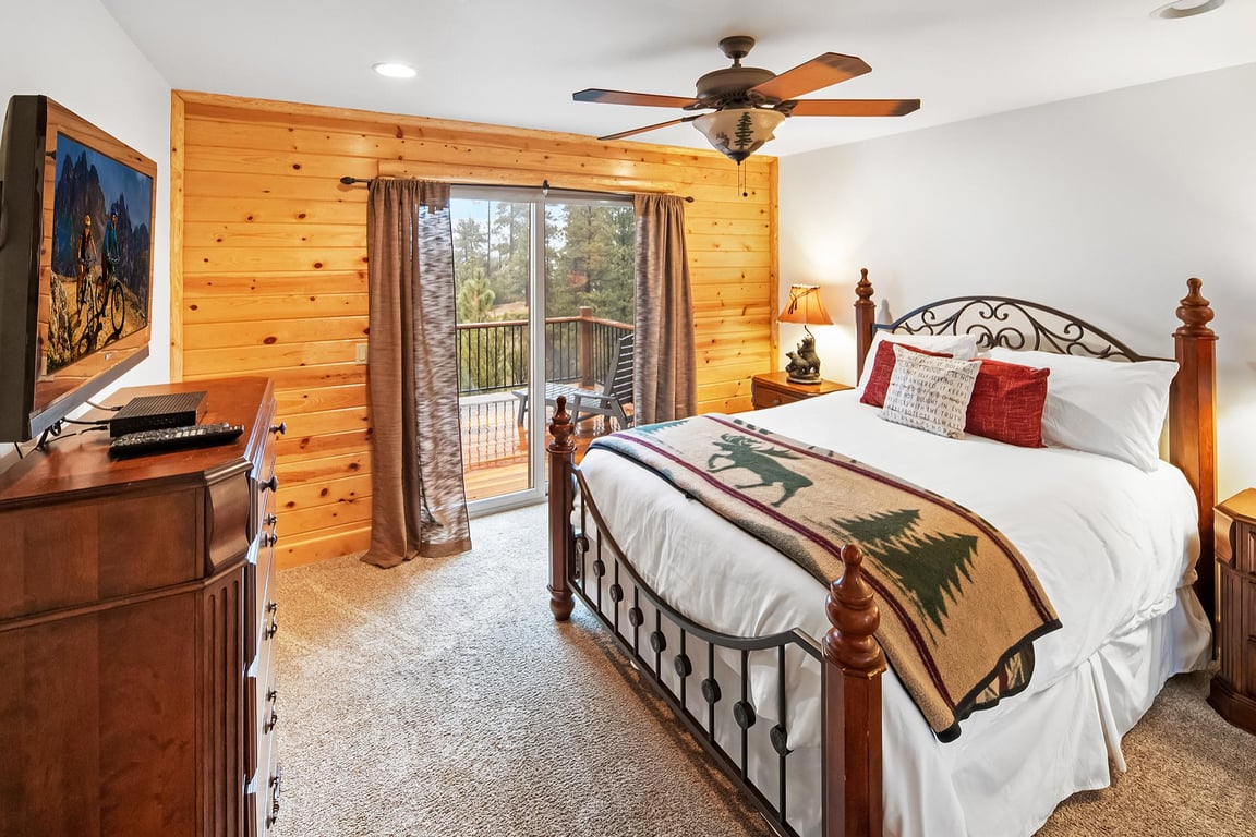 Cabin Image 40