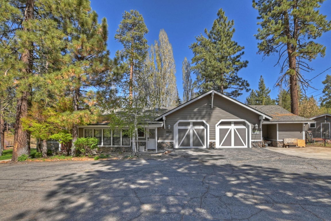 Cabin Image 54