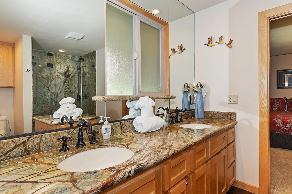 Cabin Image 32