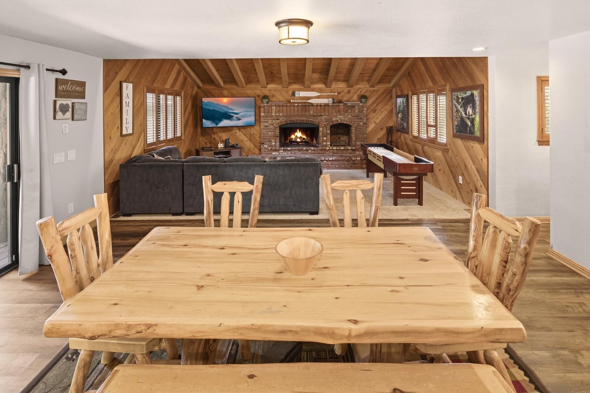 Cabin Image 16