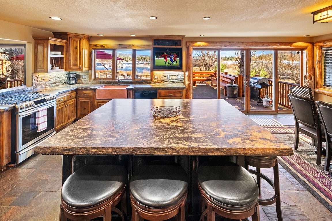 Cabin Image 15