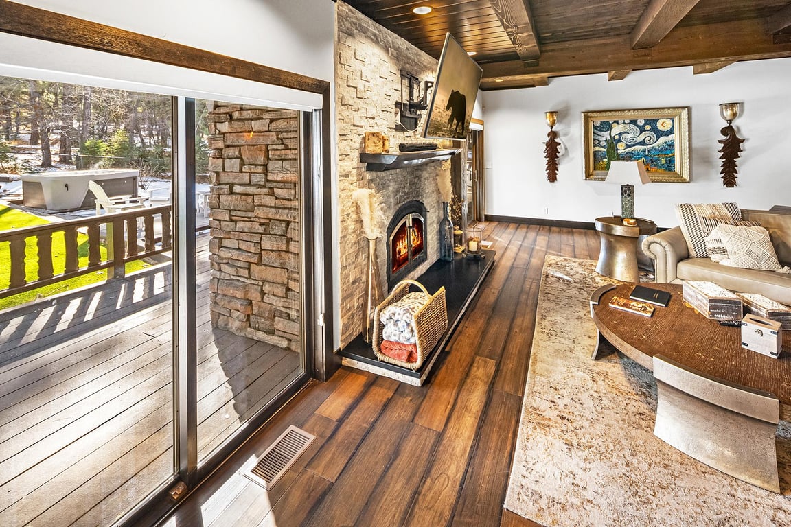 Cabin Image 11