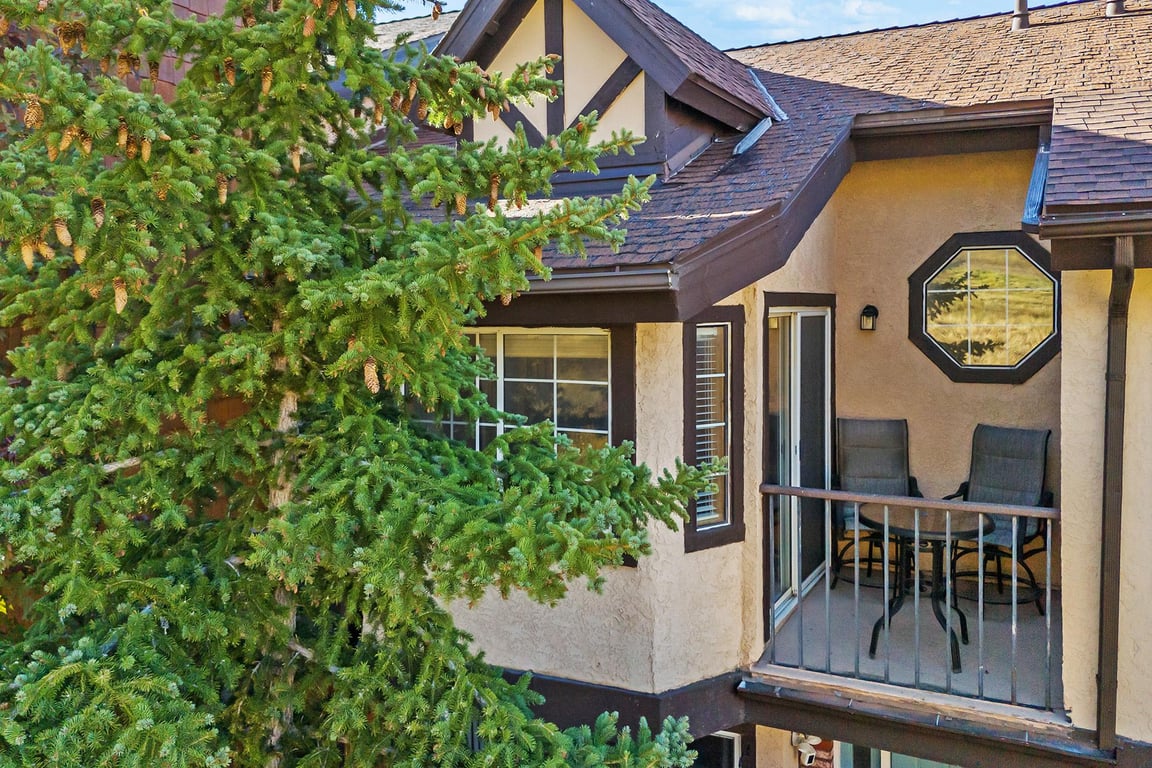 Cabin Image 36