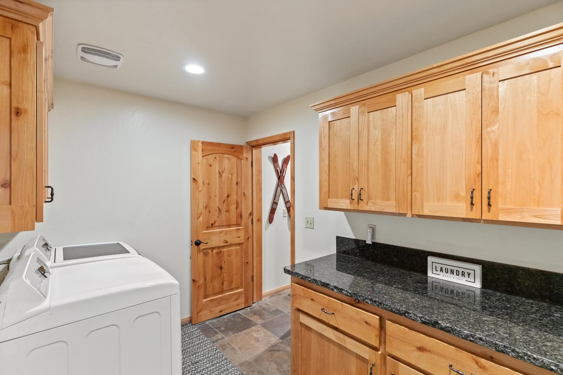 Cabin Image 51