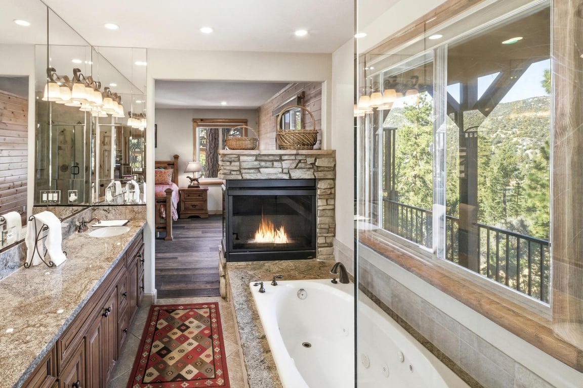 Cabin Image 32