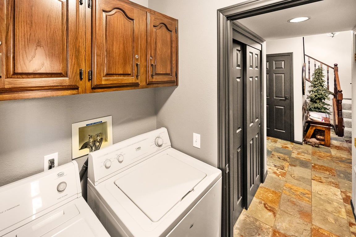 Cabin Image 39