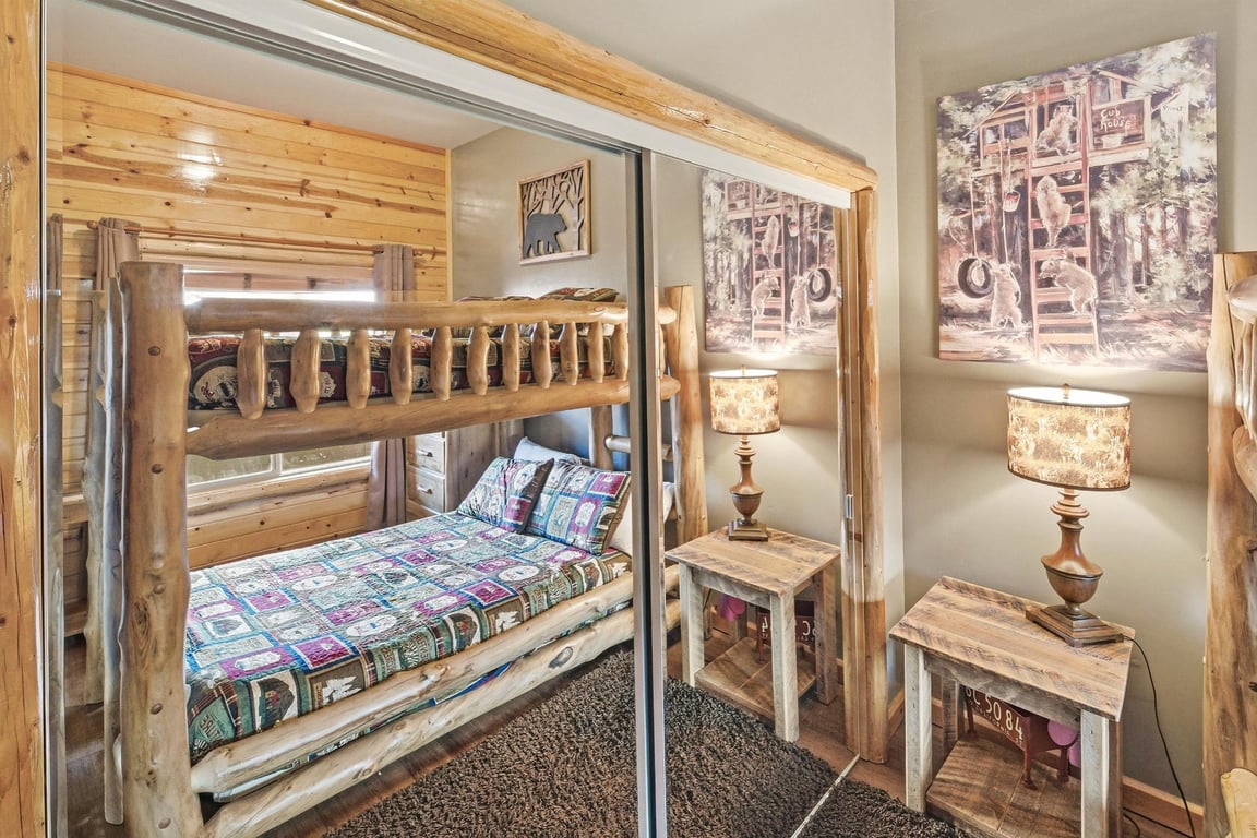 Cabin Image 41