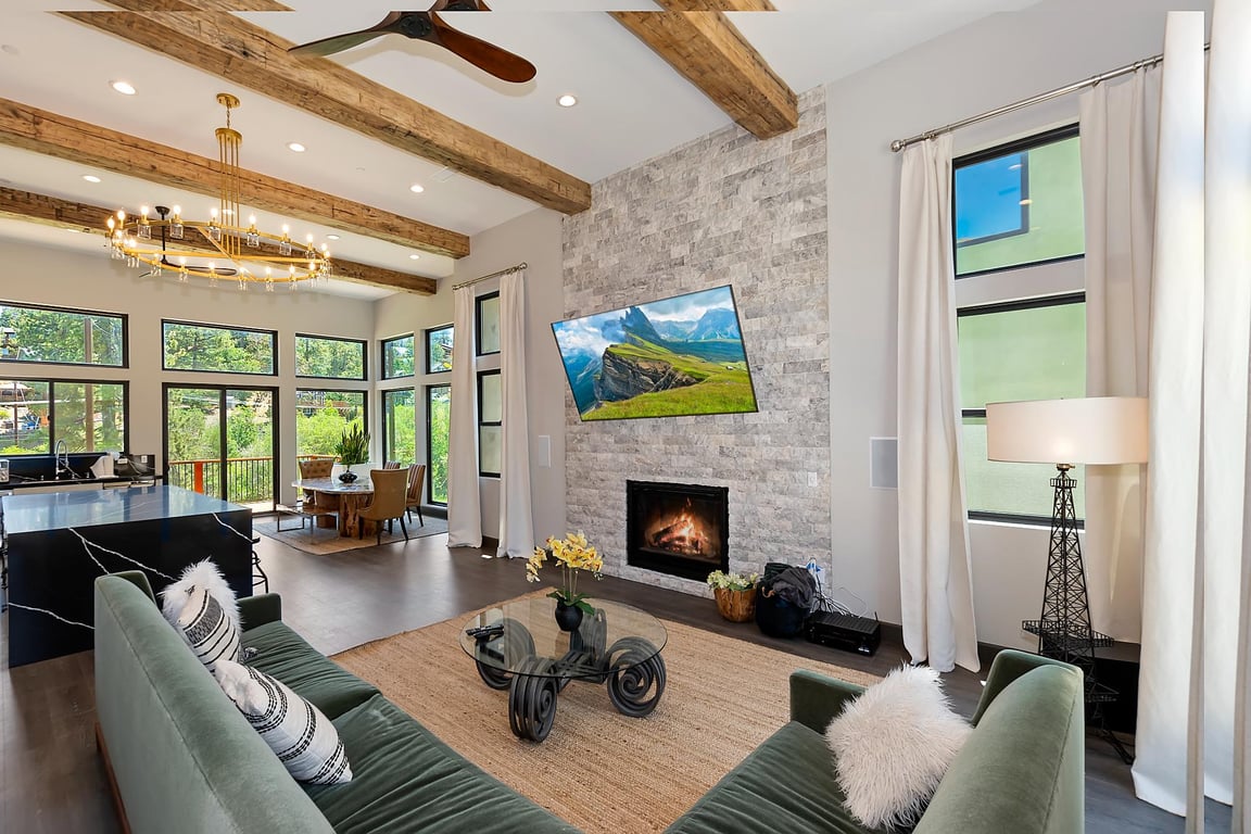 Cabin Image 6