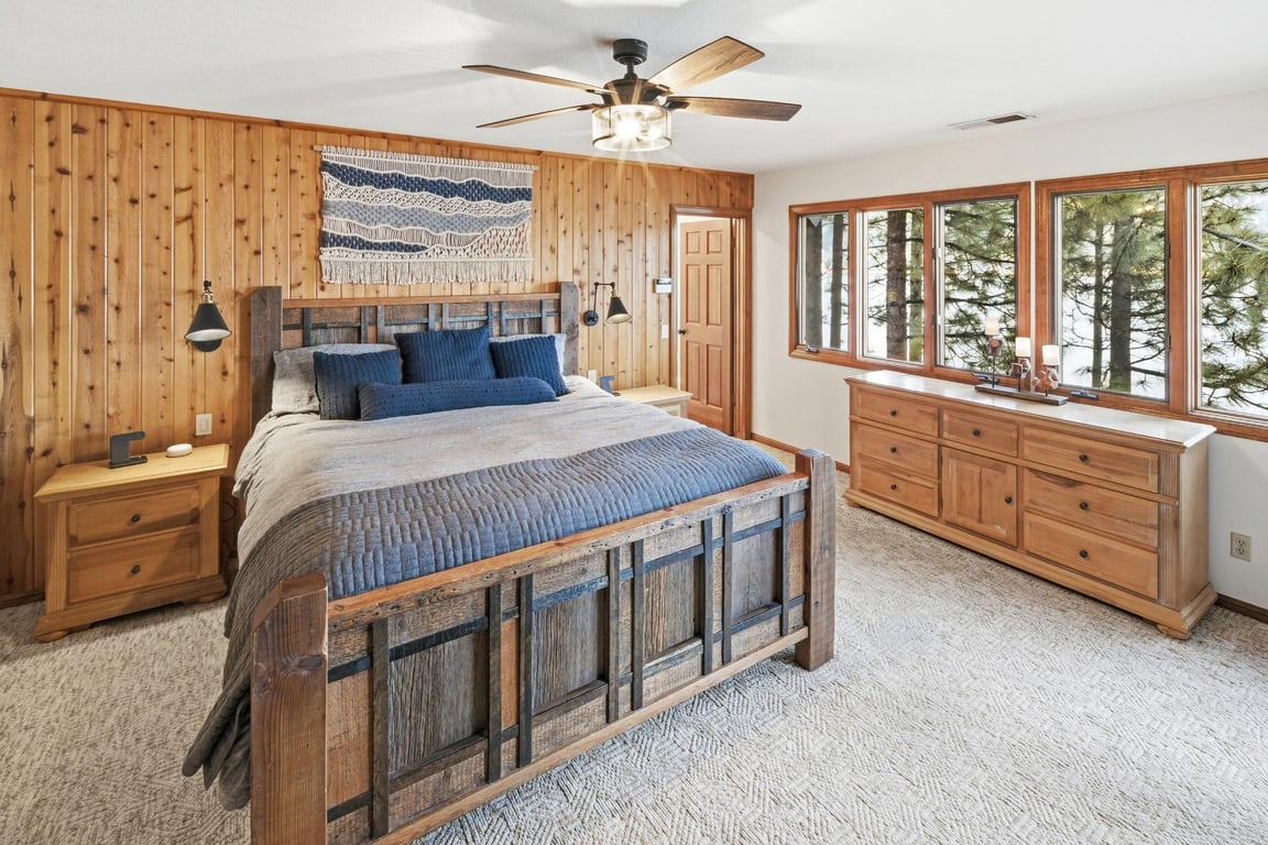 Cabin Image 54