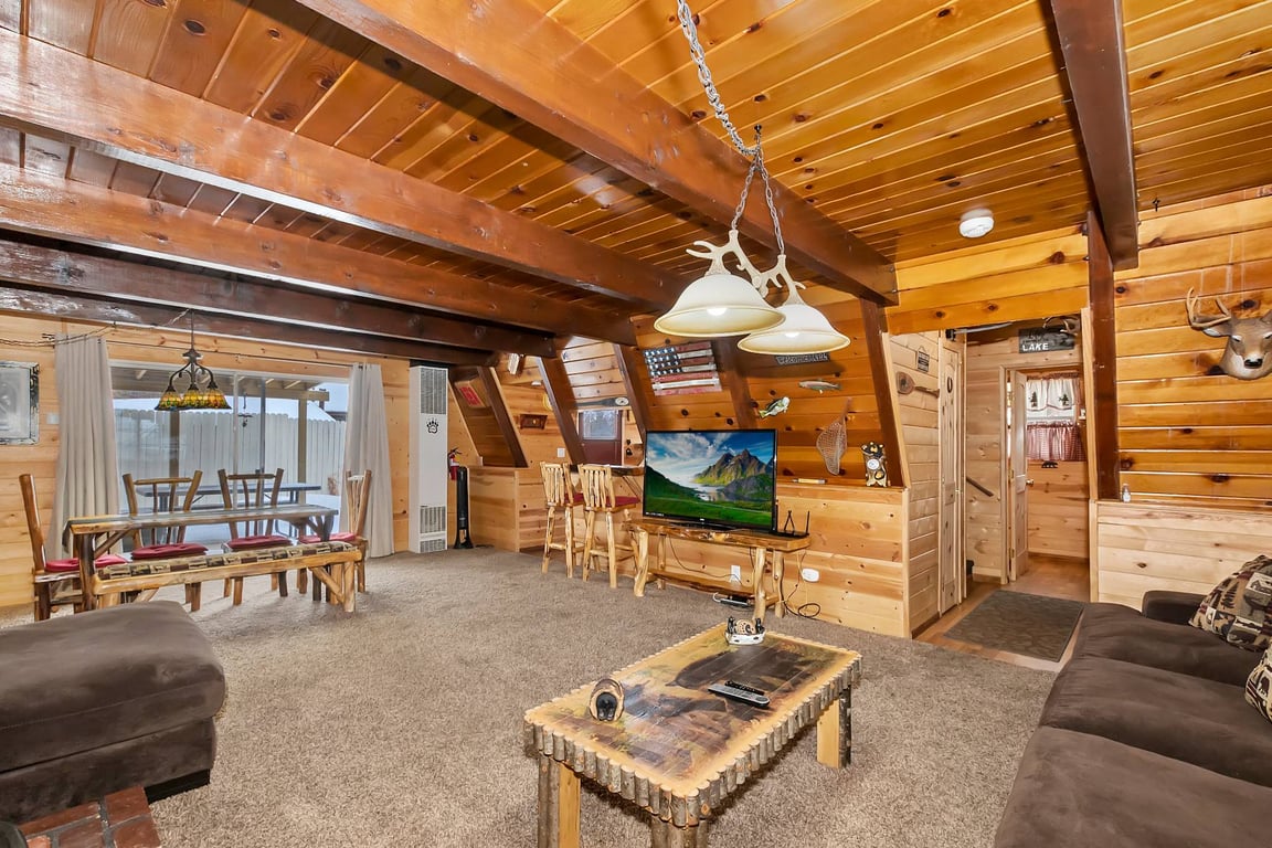 Cabin Image 6