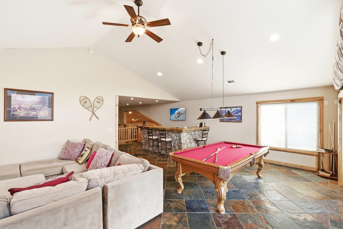 Cabin Image 43