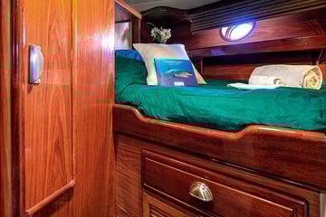 Solmar V Liveaboard single cabin