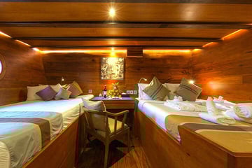 Damai II liveaboard Indonesia twin / double cabin