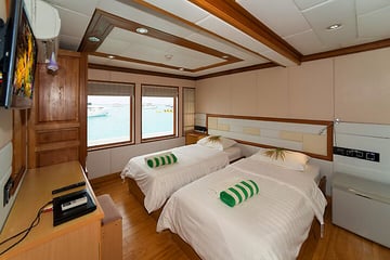 Emperor Virgo Liveaboard Maldives upper deck cabin