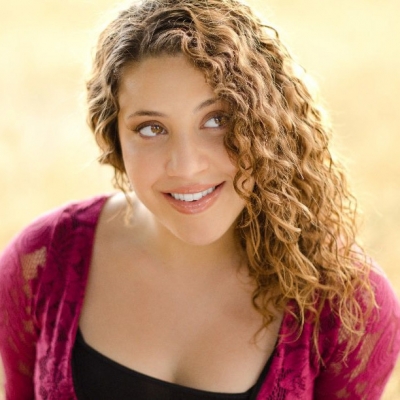 Notable - Nazan Fikret