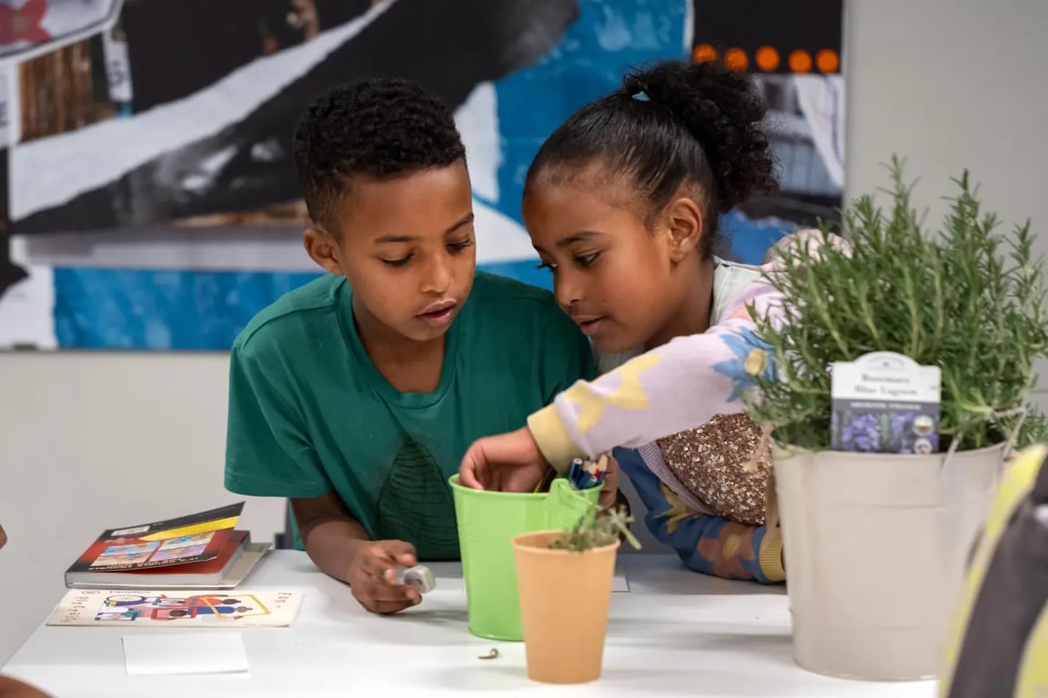 London For Toddlers: Summer Family Festival: framing faces