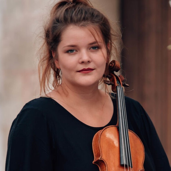 Notable - Maja Horvat