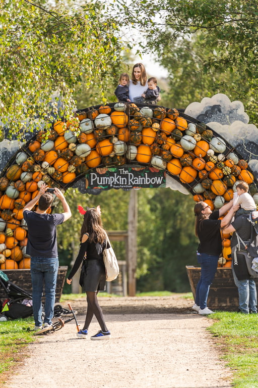 London For Toddlers: HALLOWEEN ON THE PRIORY FARM ESTATE