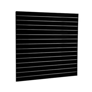 לוח מחורץ לתליית מוצרים