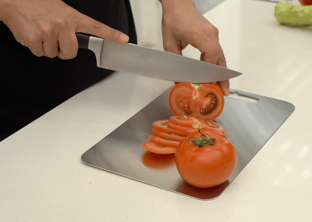 tivano titanium cutting board