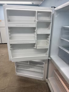 Amana bottom freezer refrigerator - $599.00 - AM-RF-0000039