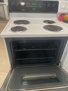 Hotpoint coil top range. - $369.00 - HP-RG-0000011