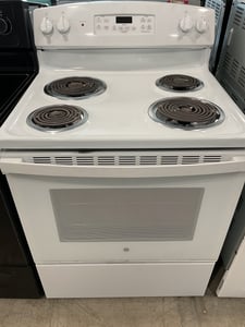 White coil top 30” range - $399.00 - GE-RG-0000159