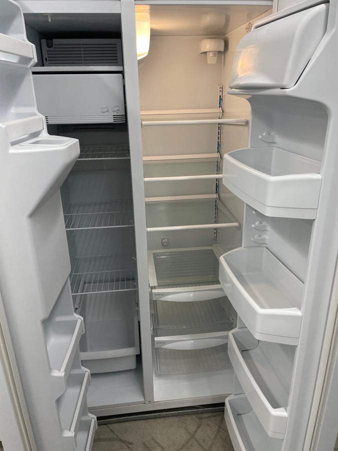 Hotpoint side by side refrigerator image 2