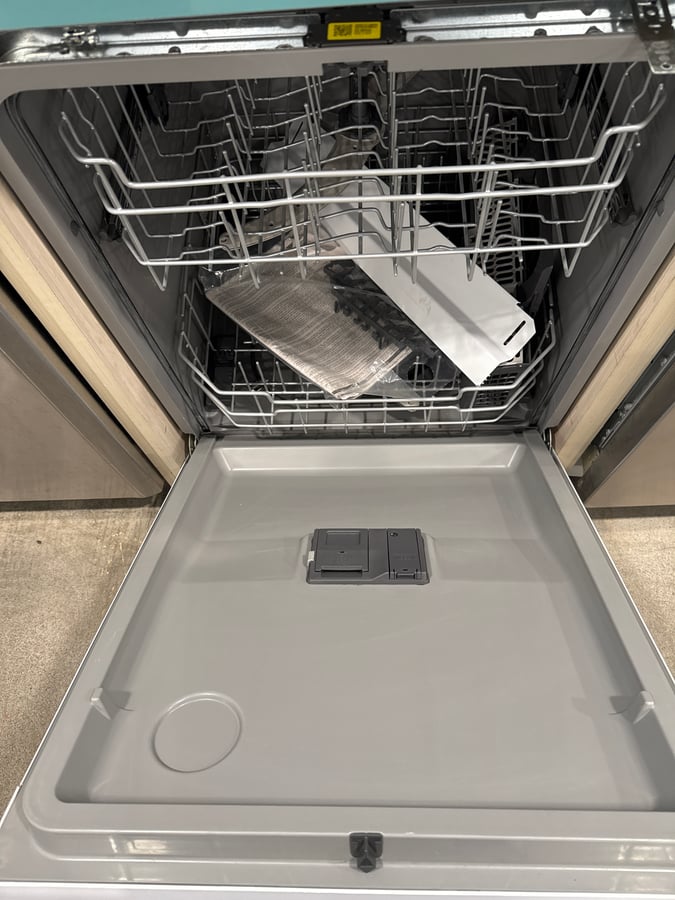 GE white dishwasher image 2