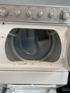 27” Washer and dryer laundry center - $879.00 - WP-LC-0000041