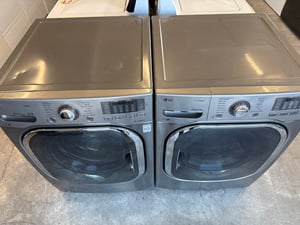 LG washer and dryer set - $899.00 - LG-WD-0000062