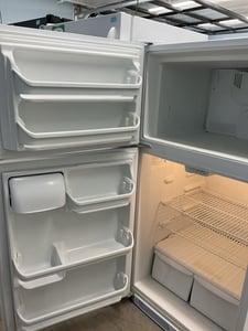 Top mount refrigerator white - $279.00 - FG-RG-0000082