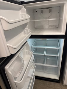 Frigidaire silver color top mount refrigerator - $429.00 - FG-RF-0000118