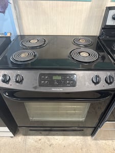 Slide-in 30”wide coil top range - $579.00 - FG-RG-0000140