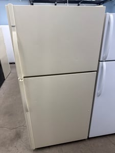 Kenmore almond color top mount refrigerator - $399.00 - KM-RF-0000064