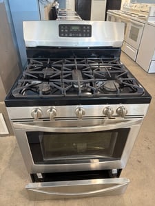 30”wide GAS range - $599.00 - KM-RG-0000055