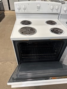 Amana coil top range - $299.00 - AM-RG-0000015