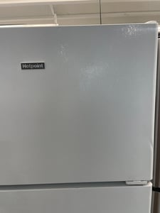 Hotpoint top mount refrigerator - $399.00 - HP-RF-0000018