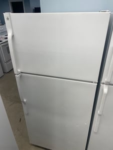GE top mount refrigerator - $399.00 - GE-RF-0000023