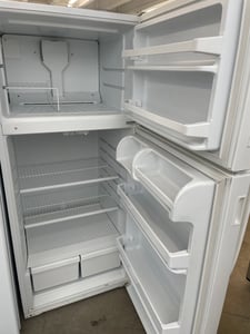 Estate by whirlpool top mount refrigerator - $379.00 - WP-RF-0000050