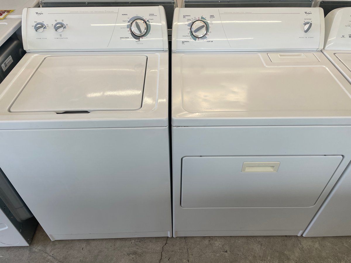 Whirlpool washer and dryer set - Image