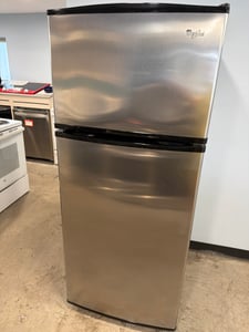 Stainless steel  top mount refrigerator - $499.00 - WP-RF-0000204