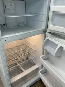 Hotpoint top mount refrigerator - $379.00 - HP-RF-0000038