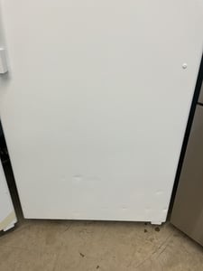Top mount white refrigerator - $539.00 - GE-RF-0000188