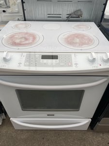 Kenmore slide-in range - $599.00 - KM-RG-0000020