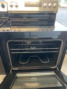 New open box GE  glass top range - $769.00 - GE-RG-0000091