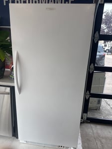 commercial quality 20cu.ft upright freezer - $579.00 - FG-FZ-0000011