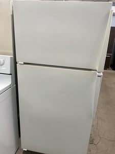 Top mount white refrigerator - $379.00 - AM-RF-0000033
